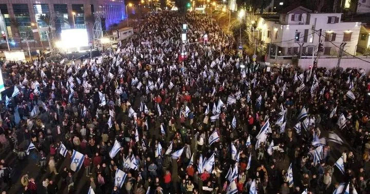 رکورد اعتراضات علیه نتانیاهو جابجا شد/ ۲۵۰ هزار معترض کف خیابان‌